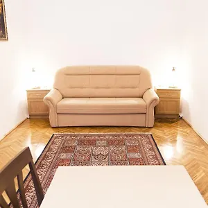 Authentic Apartamento Budapest